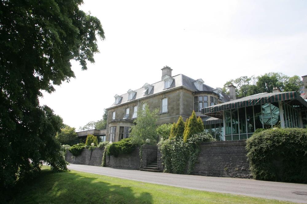 Hotel The Manor House At Celtic Manor à Newport  Extérieur photo
